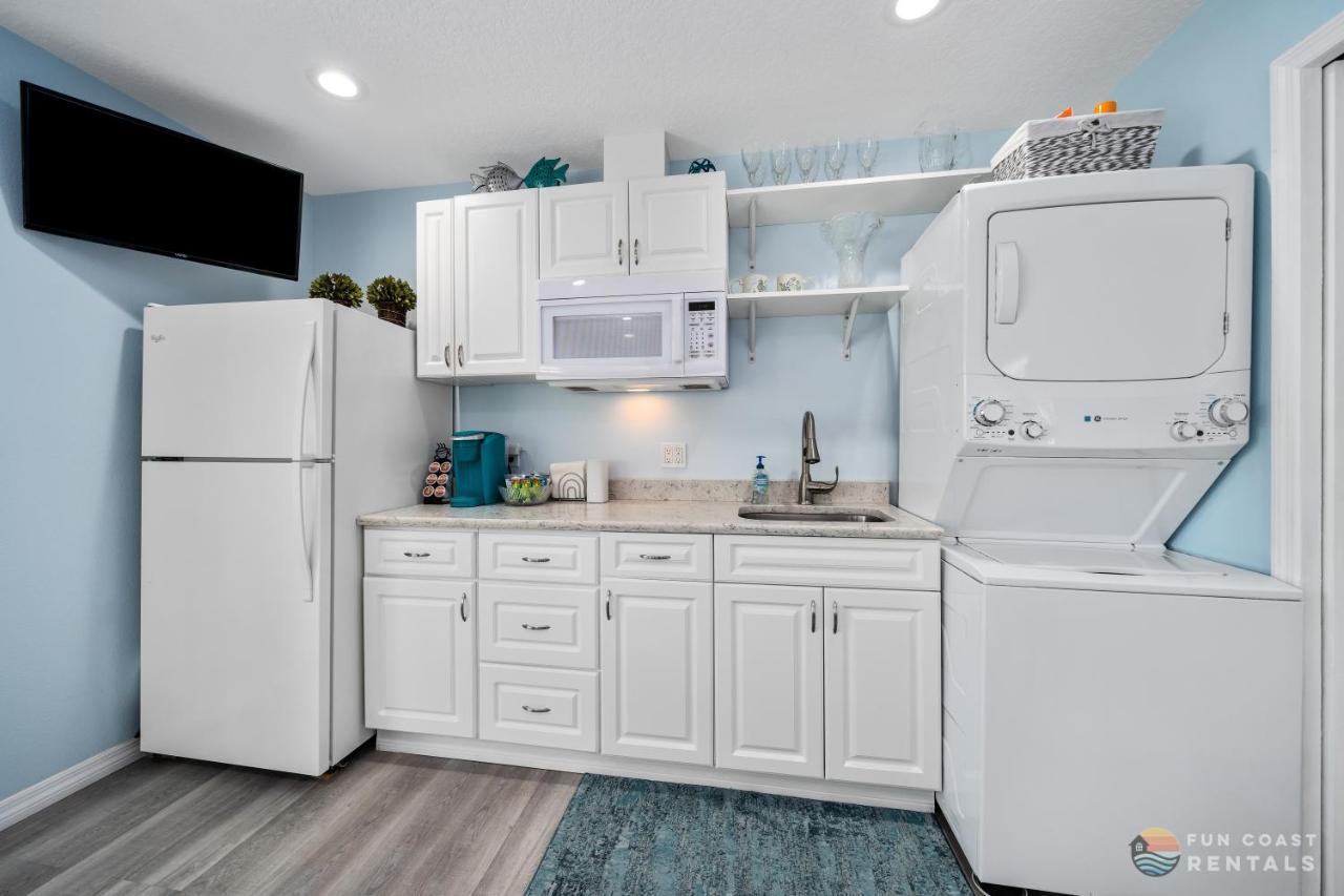 Dog Friendly Loft Steps From Beach With Gas Barbecue Grill And Upstairs Deck! New Smyrna Beach Extérieur photo